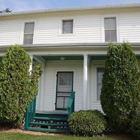 Field Of Dreams House Apartment Dyersville Exterior photo